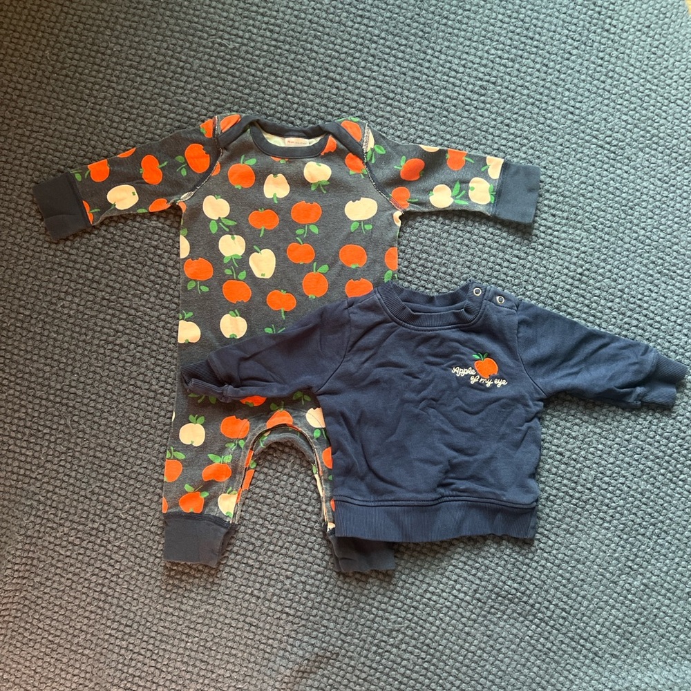Hanna Andersson Navy Apple Print Set